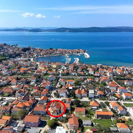 With A Parking Space Bibinje, Zadar - 16188 ביבינייה