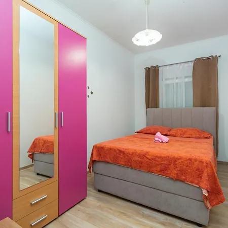 公寓 With Parking Space Bibinje, Zadar - 16188 *